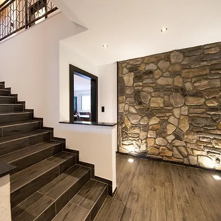 A Casa Onyx Solden